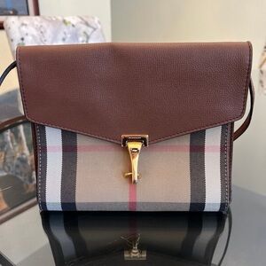 Burberry Derby Calfskin House Check Small Macken Crossbody Bag Tan